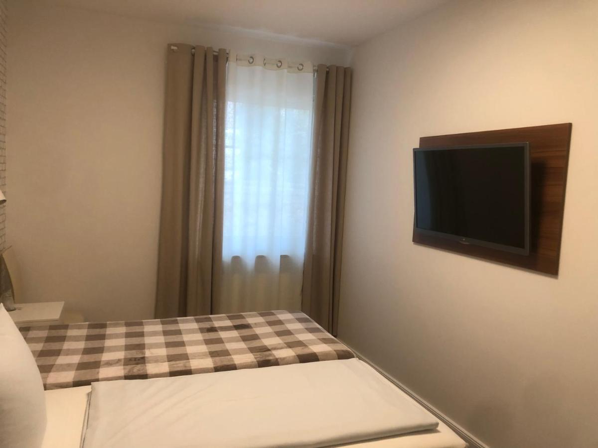 Hotellerie Gasthaus Schubert Garbsen Luaran gambar