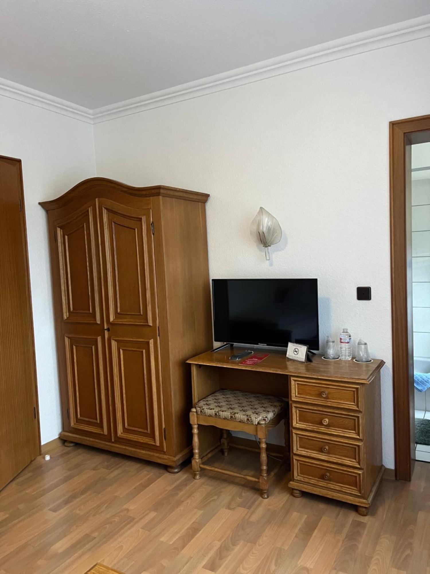 Hotellerie Gasthaus Schubert Garbsen Luaran gambar