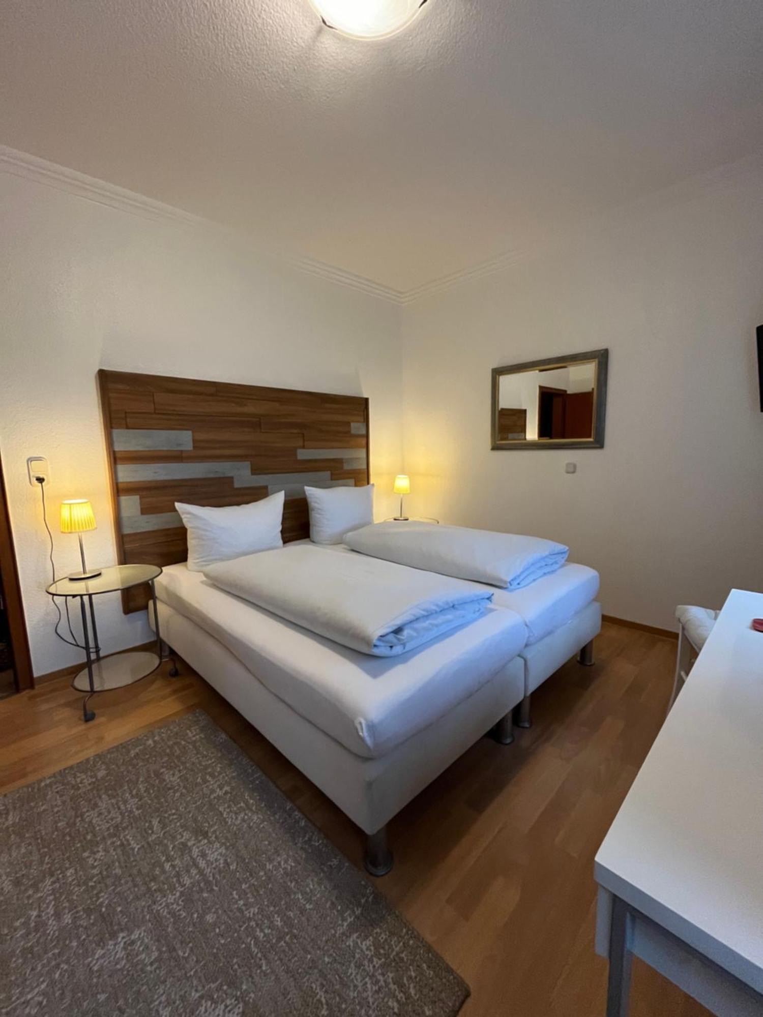 Hotellerie Gasthaus Schubert Garbsen Luaran gambar